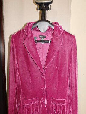 Vintage Pink velvet blazer Susan Lewis